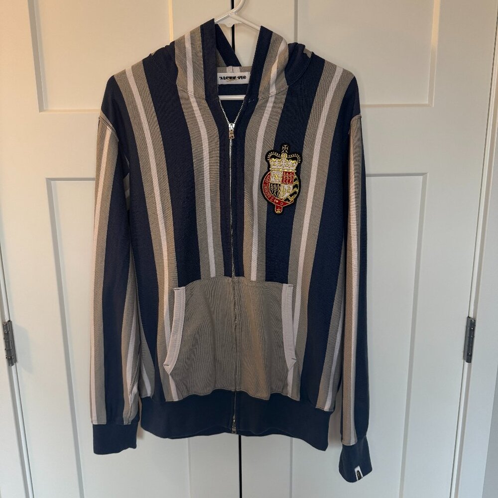 A Bathing Ape Emblem Blue Striped Zip Hoodie Nigo Size Large BAPE Gray & White